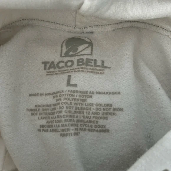 Man’s white hoodie - Picture 2 of 2